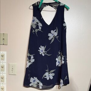 Bacio Navy Floral Sleeveless Tunic